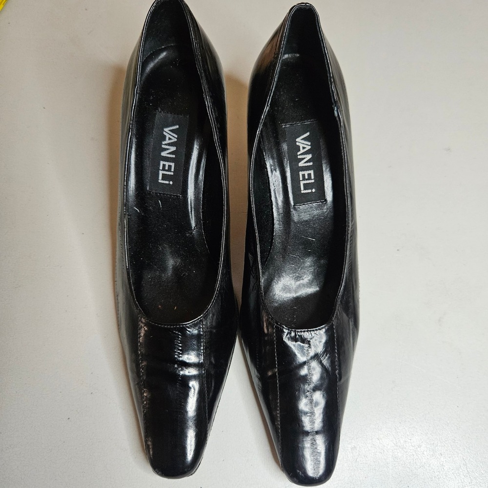 Vaneli Black Leather Pointed Toe Kitten Heel Pumps Womens Size 6M Vero Cuoio - Picture 1 of 16